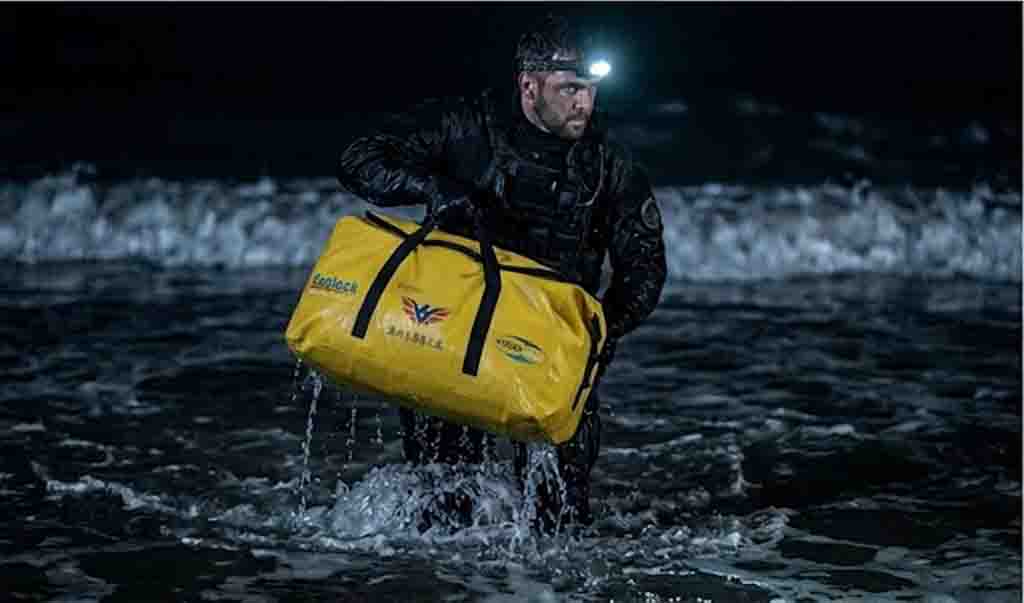 Mission-Critical Waterproofing: Engineering Tactical og SAR Dry Bags for Zero-Failure Scenarios