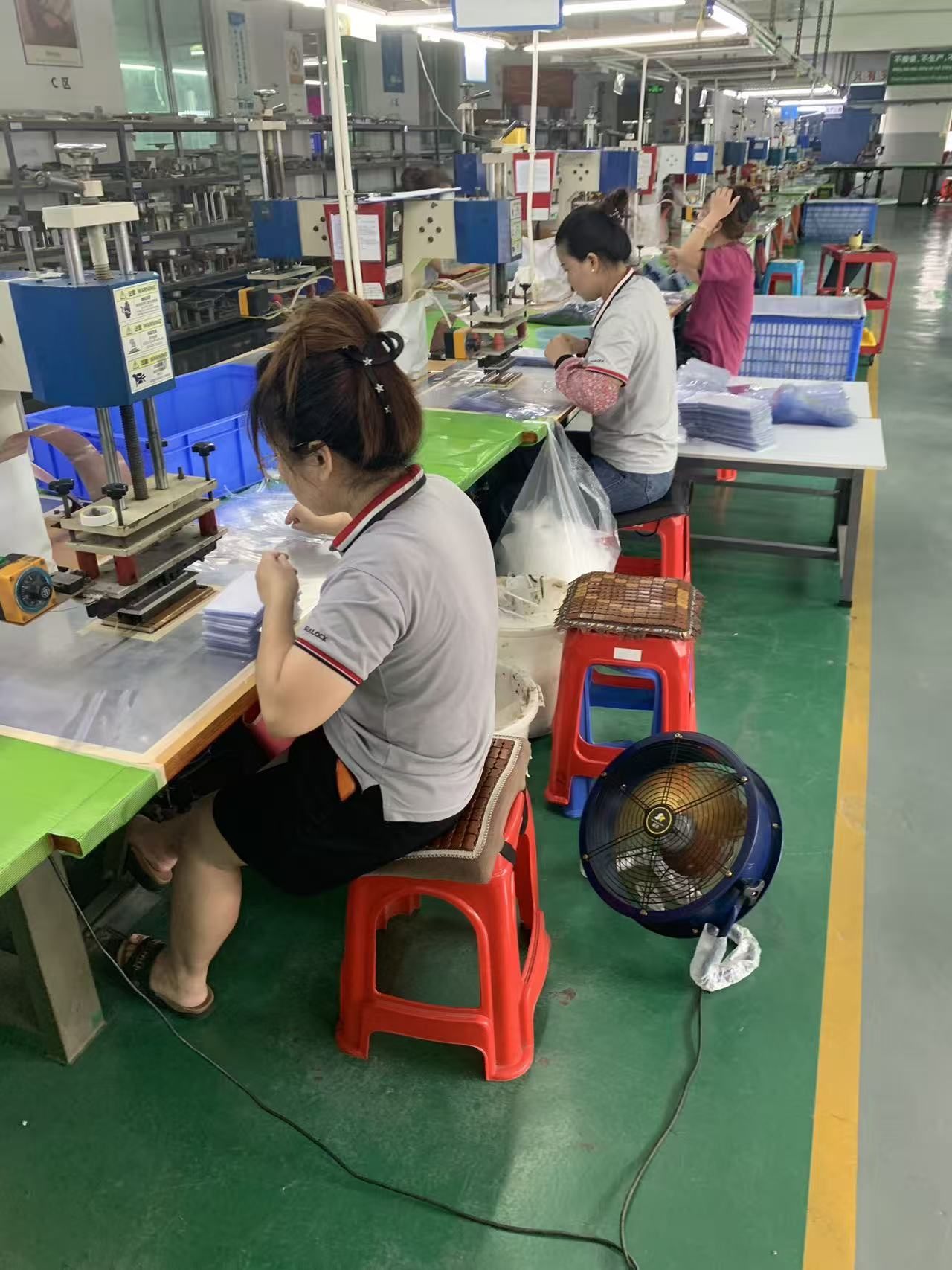 Dry Bag Factory: Produksjonskapasitet og kvalitetsstandarder